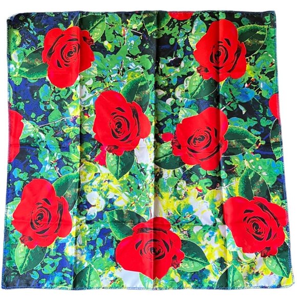 LUSH Limited Edition "Roses" 100% Recycled Polyester Knot Wrap, 19.5x19.5 - Picture 1 of 2